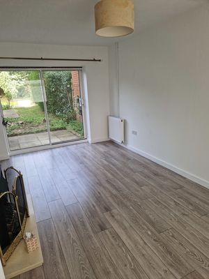 living room 3- click for photo gallery